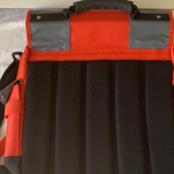 The gap  Red and Gray Men's Messenger Bag - Picture 7 of 8